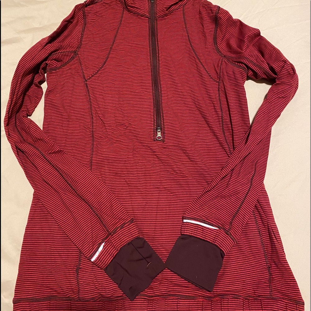 Lululemon Forthright 1/2 Zip